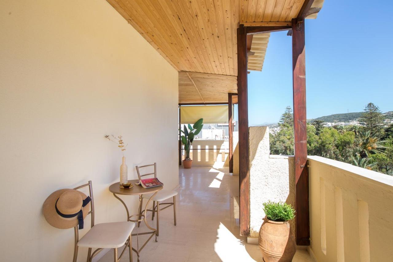 Апартаменты Giardino Apt, Comfort With Views To Remember! Ретимно Экстерьер фото